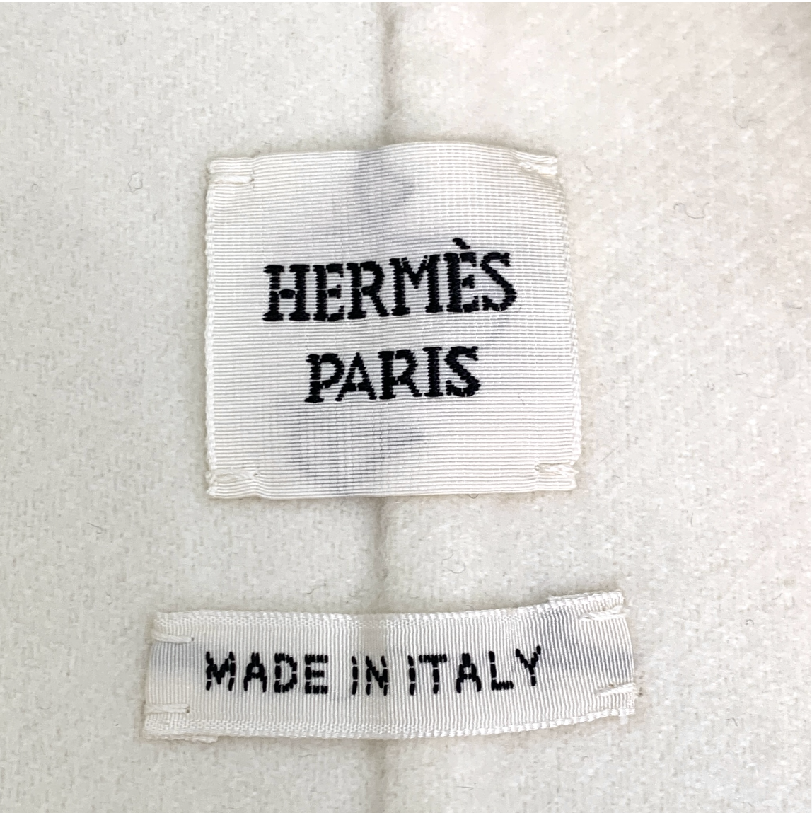 Hermès Off-White Cashmere Goat Leather Collared Single-Breasted Casual Jacket