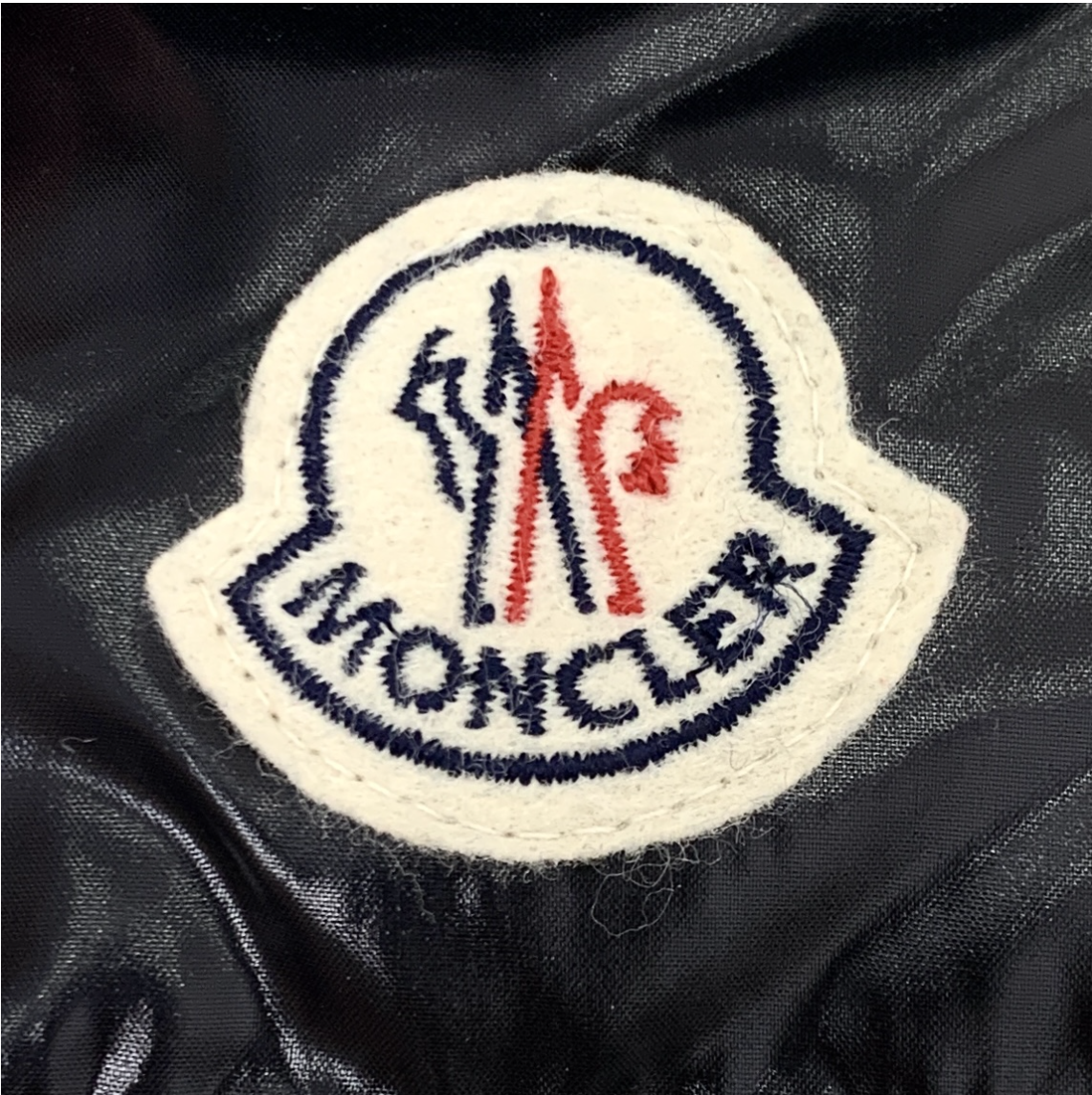 Moncler Moka Series Black Glossy Logo Patch Hooded Quilted Down Jacket