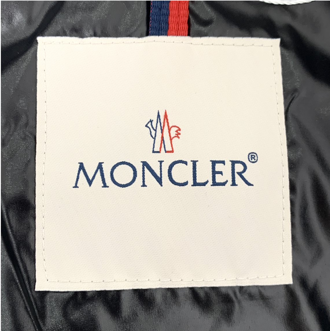 Moncler Moka Series Black Glossy Logo Patch Hooded Quilted Down Jacket