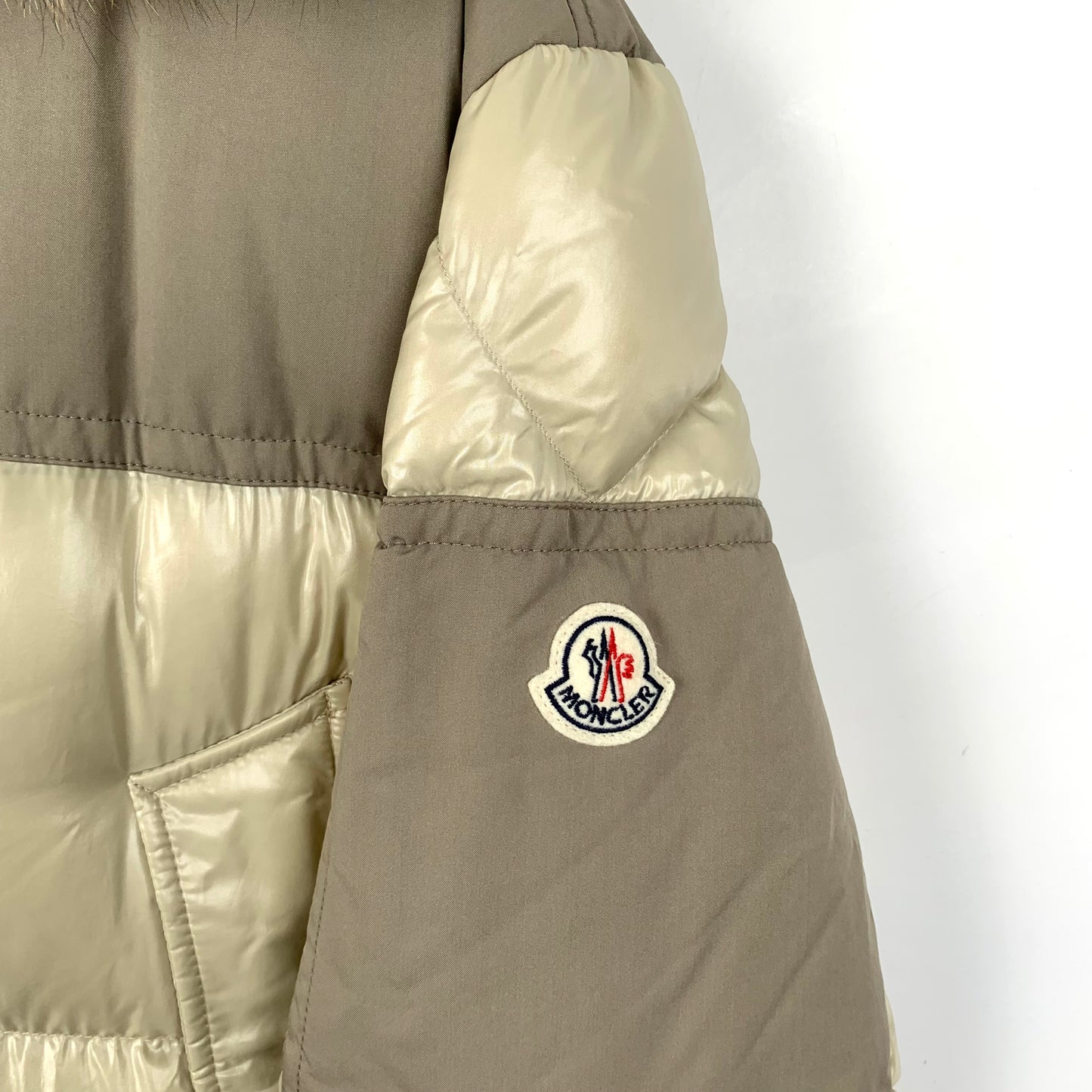 Moncler Frey Series Colorblock Glossy Down Jacket with Fur Trim Hood