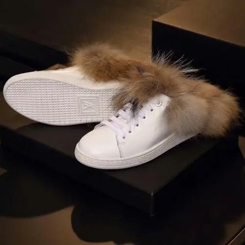 Louis Vuitton FRONTROW series furry casual sneakers