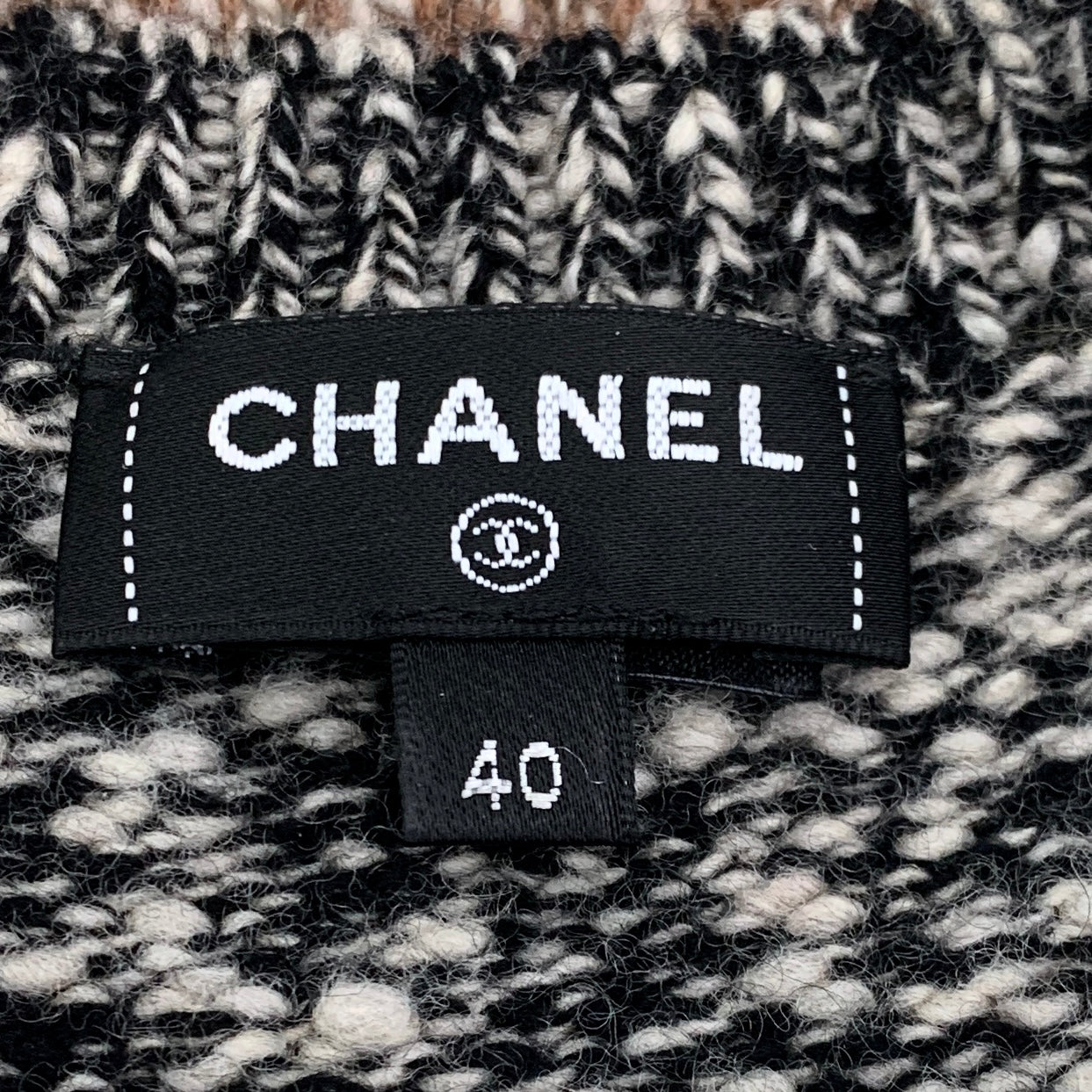 Chanel Ski Collection 2024 color-block cashmere sweater