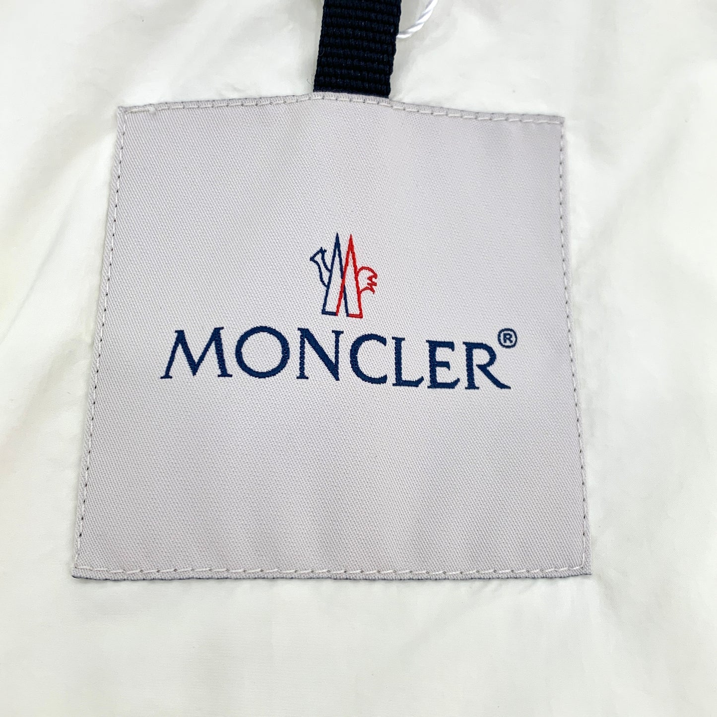 Moncler Jotty Series 2022 Off-White Logo-Patch Down Jacket