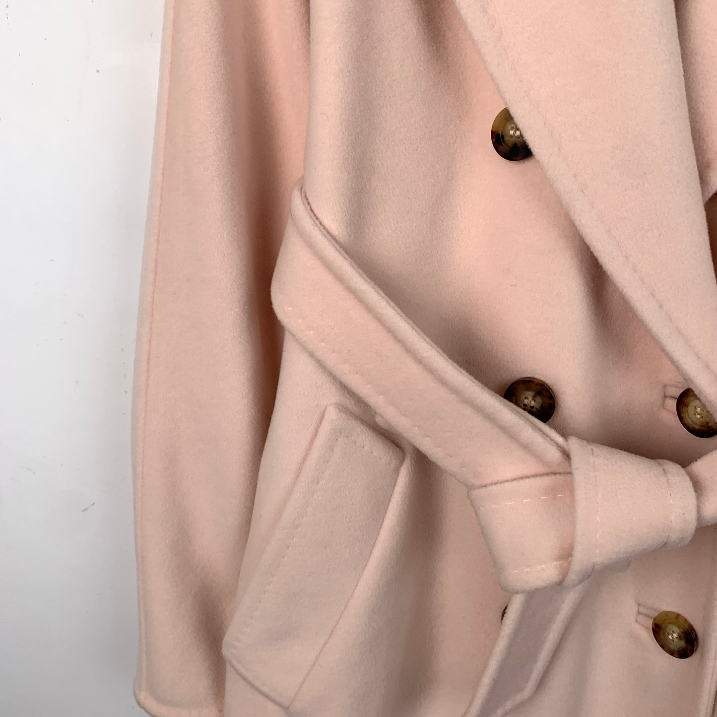 Max Mara 101801 Series Pink Lambswool Double-Breasted Coat