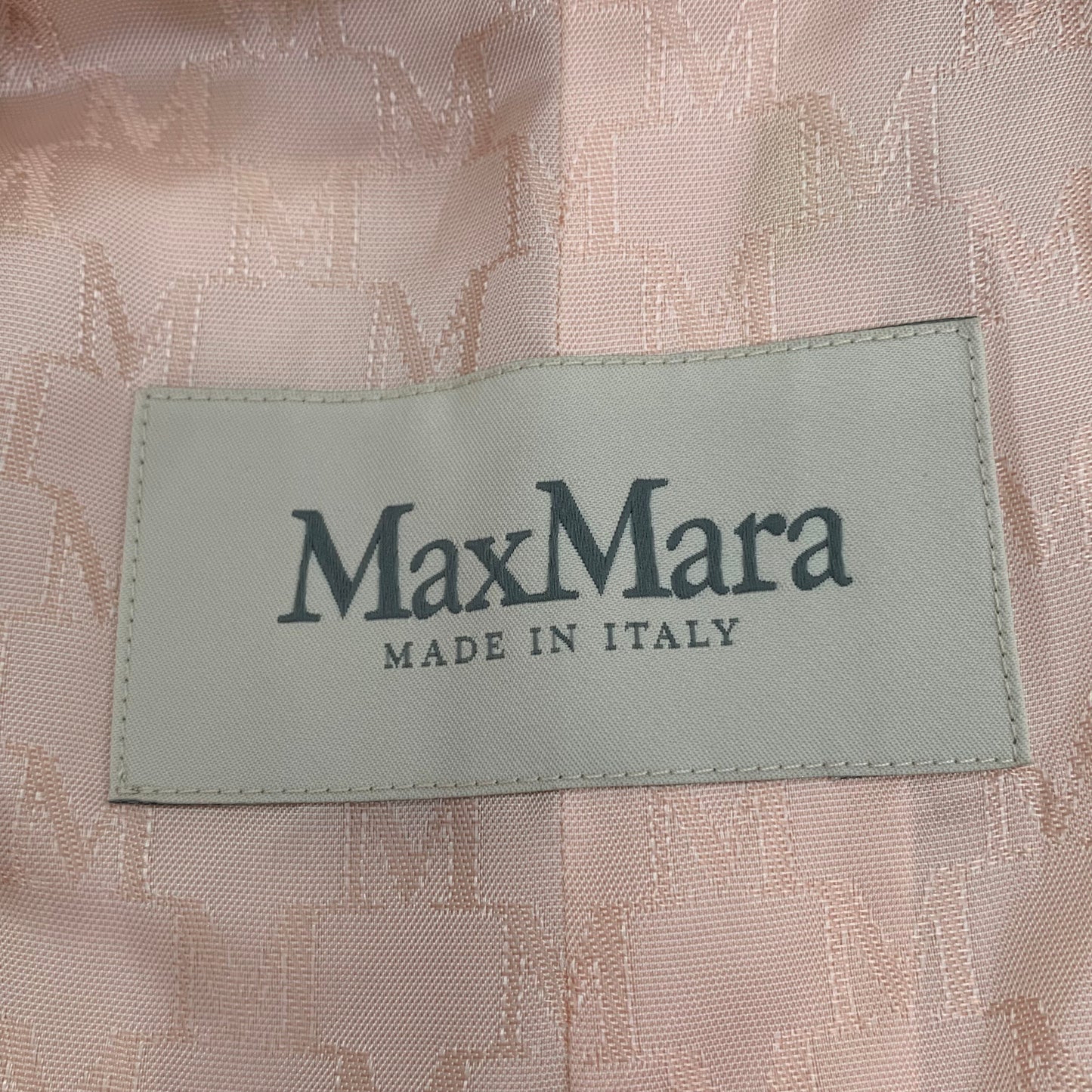 Max Mara 101801 Series Pink Lambswool Double-Breasted Coat