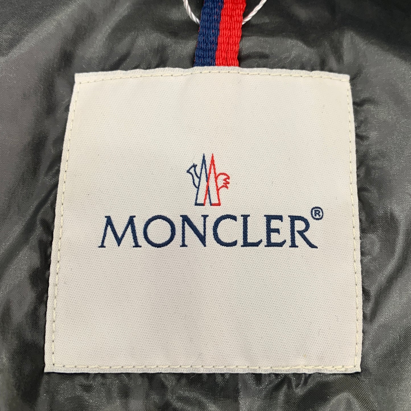 Moncler Maya Series Black Glossy Logo Patch Hooded Quilted Down Jacket