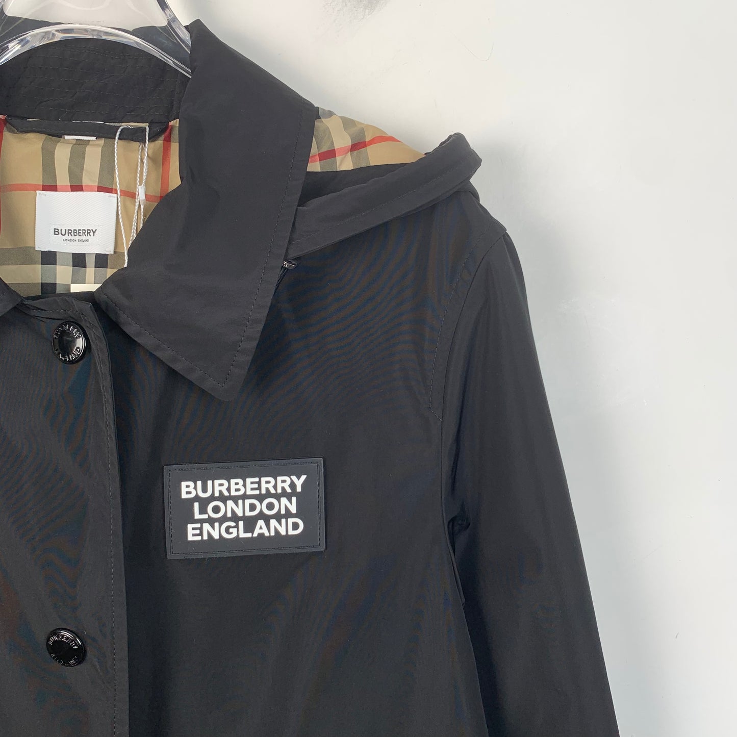 Burberry Black Logo Patch Single-Breasted Hooded Trench Coat