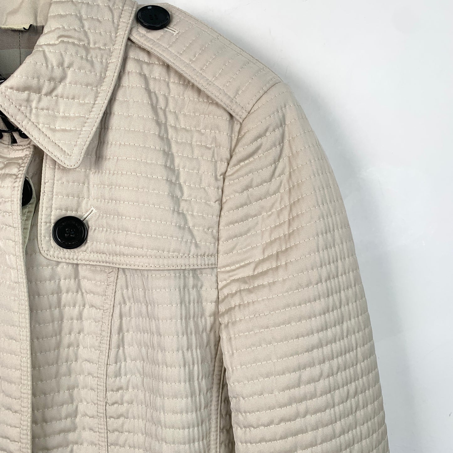 Burberry Beige Single-Breasted Belted Trench Coat