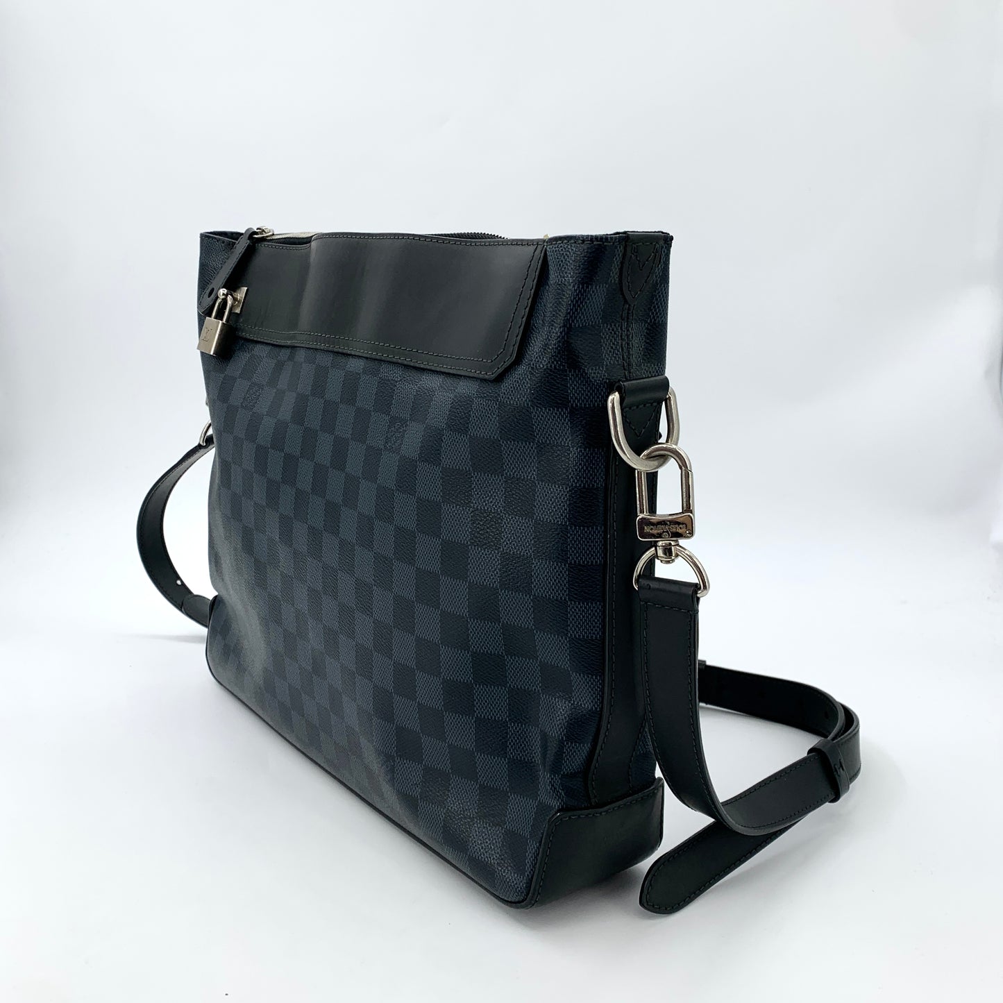 Louis Vuitton blue checkerboard shoulder bag crossbody bag