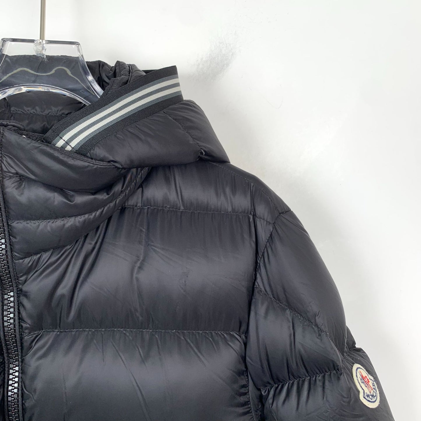 Moncler Jeanbart Navy Hooded Down Jacket with Logo (Size S)