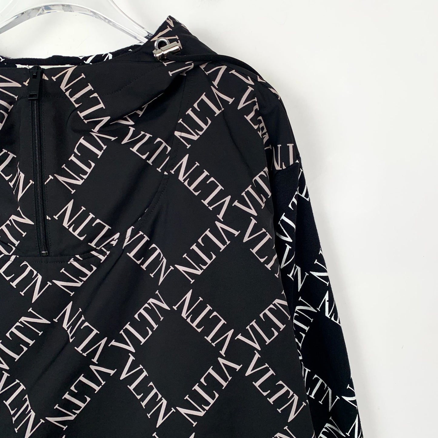 Valentino Black Logo Print Hooded Half-Zip Sweatshirt (Size M)