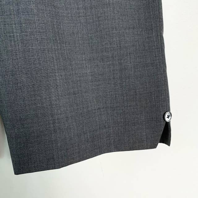 Thom Browne Mens Grey Wool Casual Shorts Size 44 Button Detail Italian Made