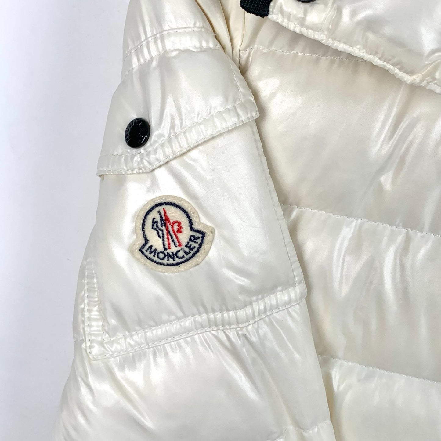 Moncler Bady White Quilted Down Jacket (Size S)