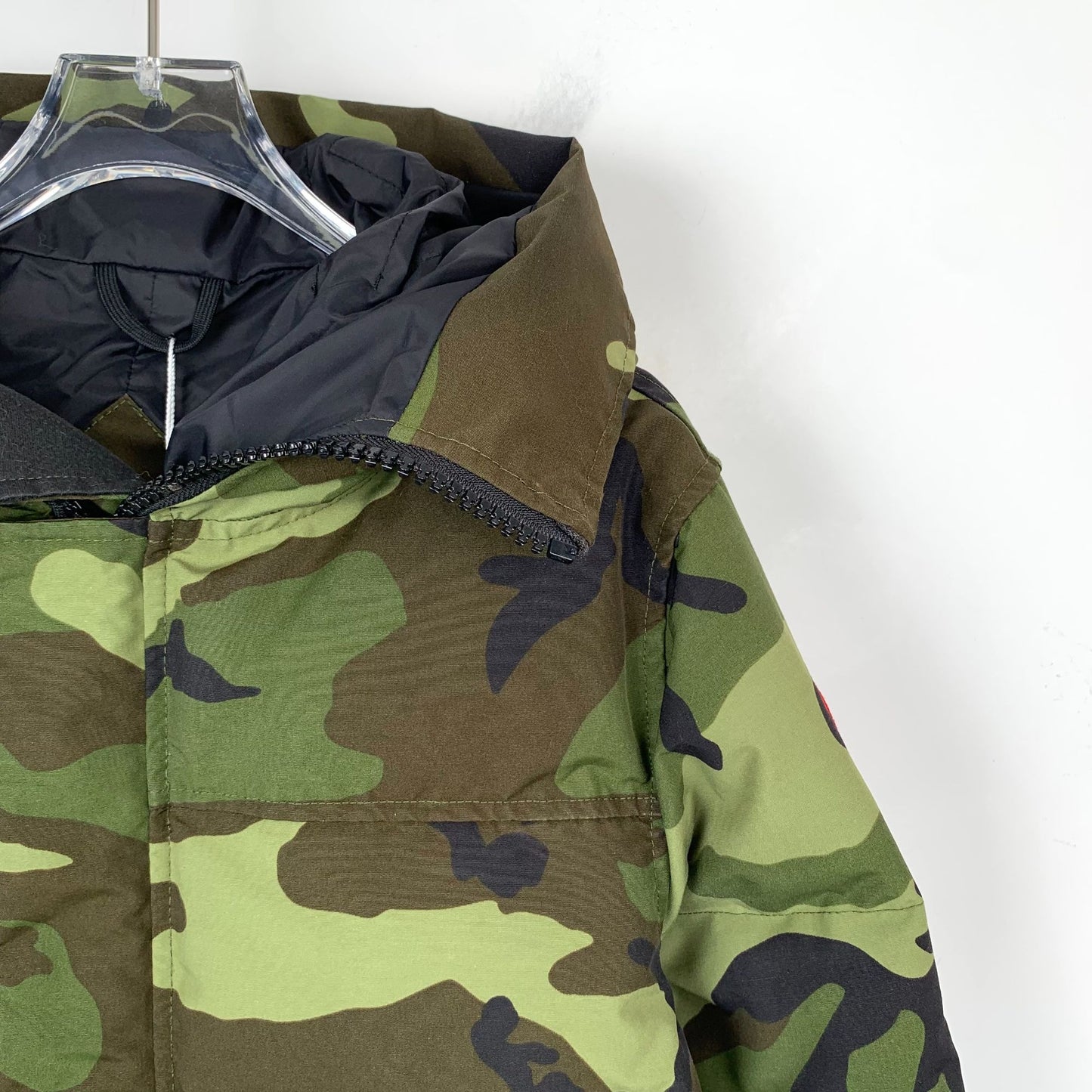 Canada Goose Camouflage Hooded Down Jacket XS