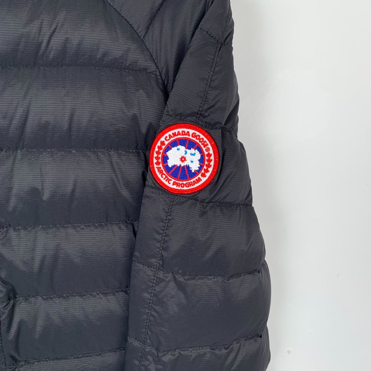 Canada Goose Womens Arctic Program Black Puffer Jacket XS 90% Down Hooded Full Zip