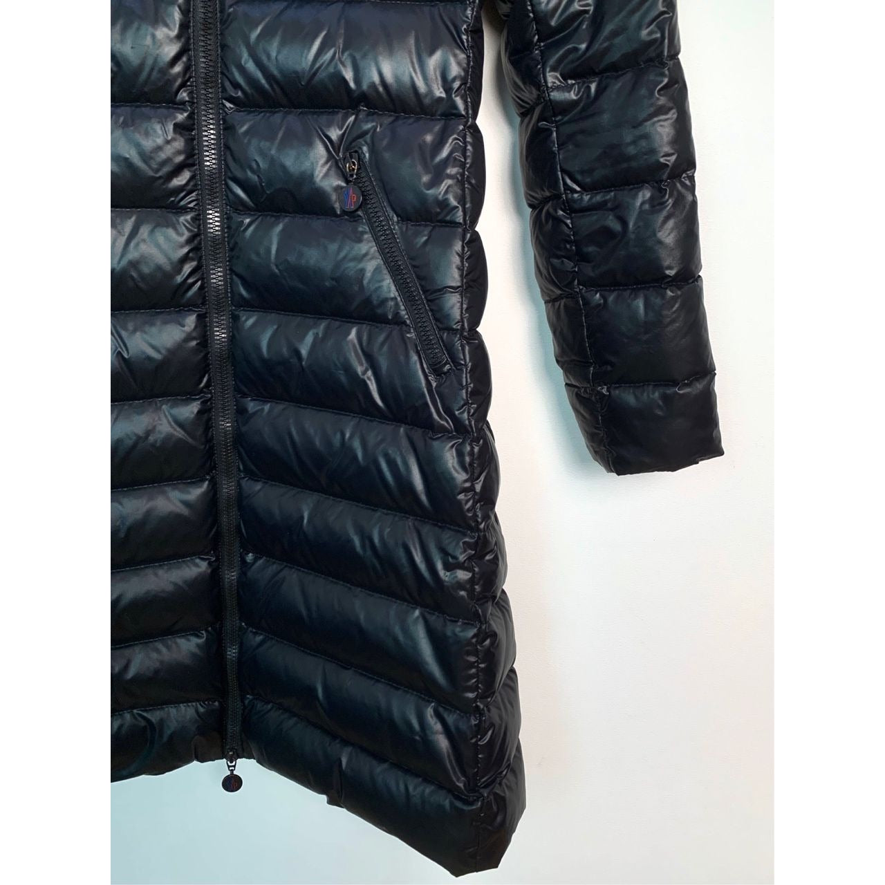 Moncler Womens Moka Long Hooded Down Jacket Quilted Puffer Style Size 00 Black Slim Fit Zipper Closure