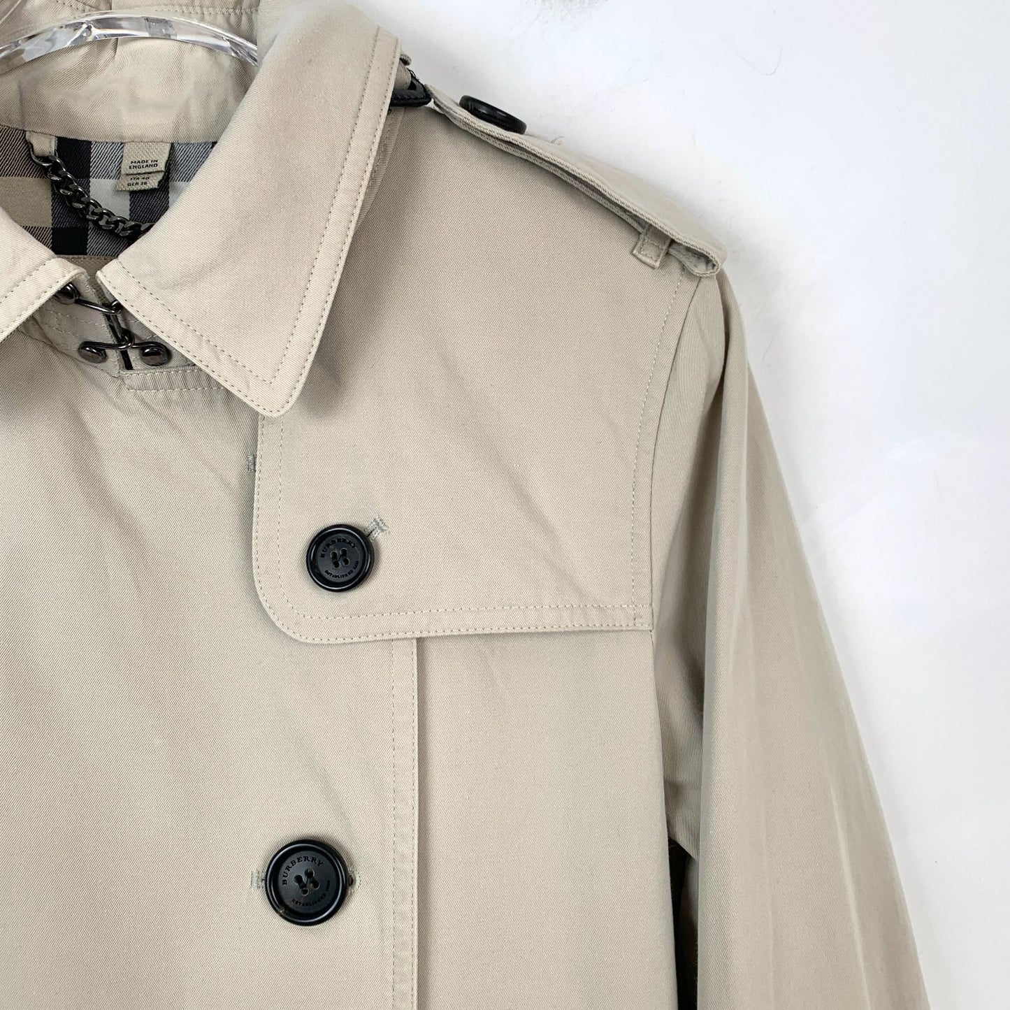 Burberry Kensington Medium Khaki Cotton Trench Coat Double Breasted With Belt & Epaulets