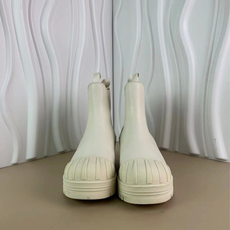 Christian Dior Ladies White Calfskin Chelsea Boots Size 37