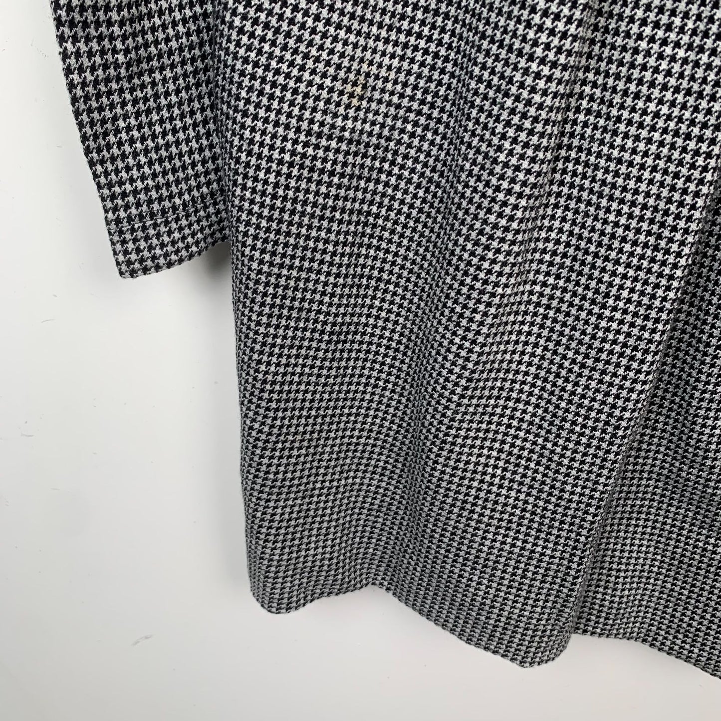 Max Mara Grey Houndstooth Wool V-Neck Dress (Size 40)