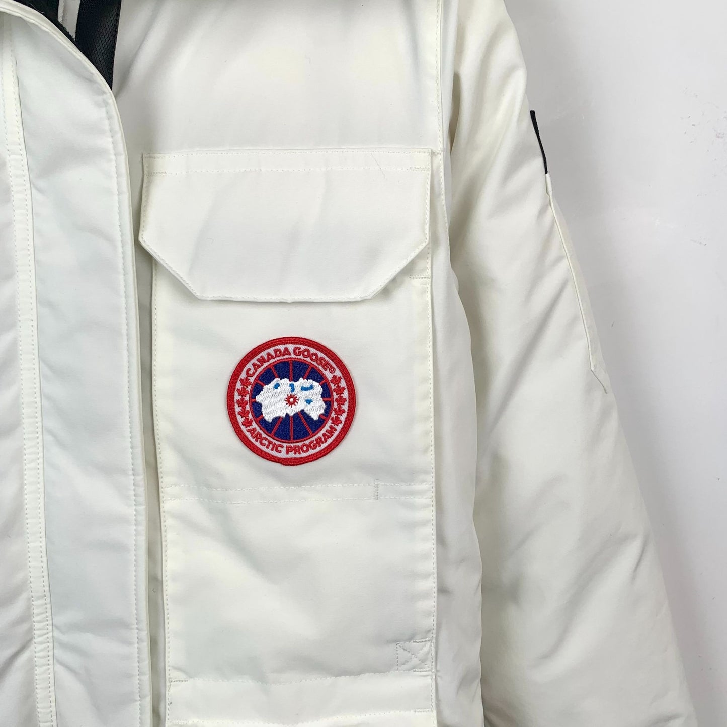 Canada Goose Expedition White Logo-Embellished Hooded Down Jacket (Size S)