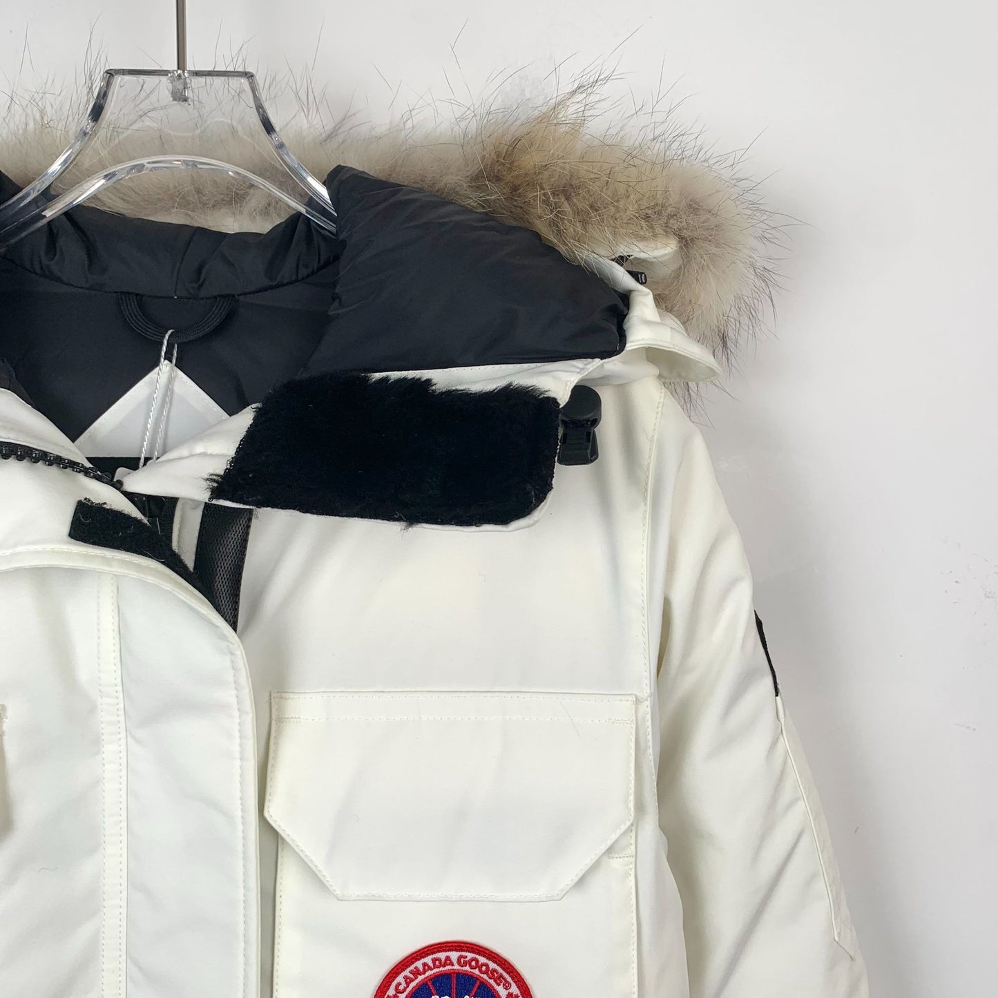 Canada Goose Expedition White Logo-Embellished Hooded Down Jacket (Size S)