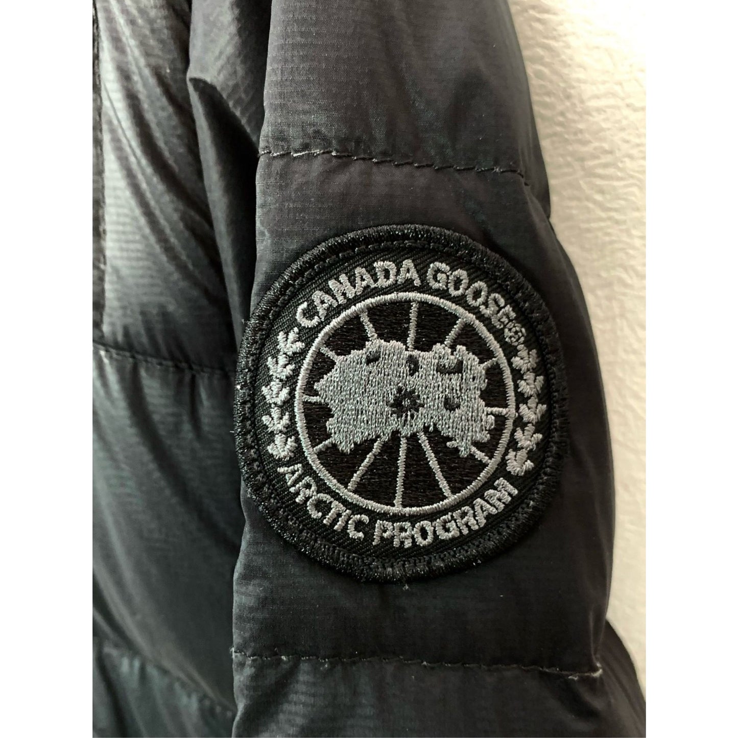 Canada Goose Black Quilted Down Jacket S